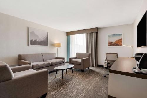 Best Western Plus Sparks-Reno Hotel - image 11