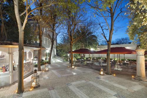 Hagia Sofia Mansions Istanbul, Curio Collection by Hilton