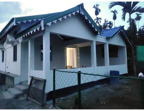 Manas Rabbit Home Stay, Raghabbil, Assam