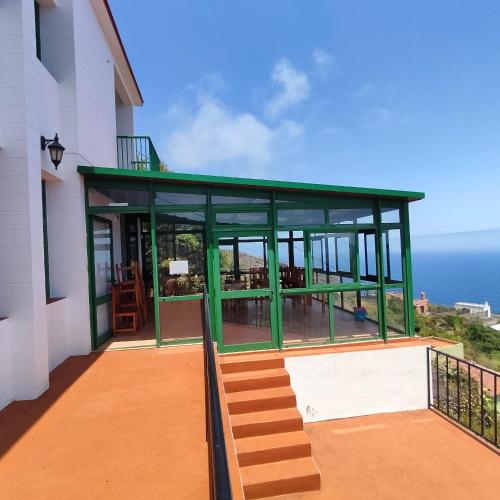 ระเบียง/ชานเรือน, Hostal Albergue Garafía El Tablado (Hostal Albergue Garafia El Tablado) in ลาพัลมา