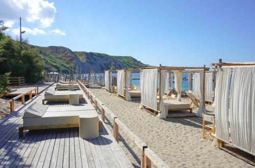 492236161 Praia Art Resort - Small Luxury Hotels of the world