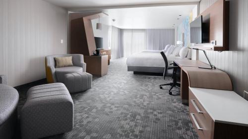 Courtyard by Marriott Dallas Plano/The Colony