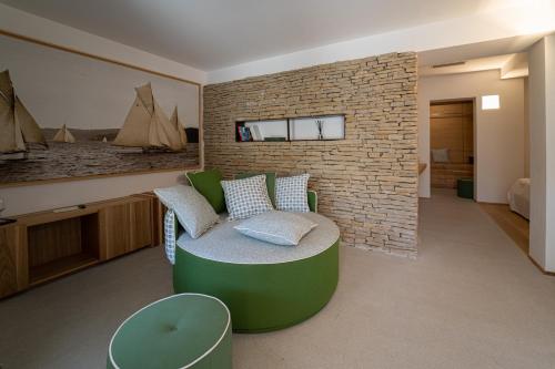 492241131 Praia Art Resort - Small Luxury Hotels of the world