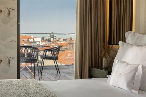Wine & Books Porto Hotel - Small Luxury Hotels Of The World, Порту (фото 5)