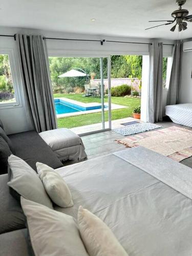 Pool-side chic studio in beautiful countryside, Mijas (photo 5)