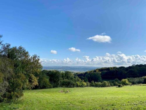 The Mill Stylish Rural Apartment with Beautiful Views