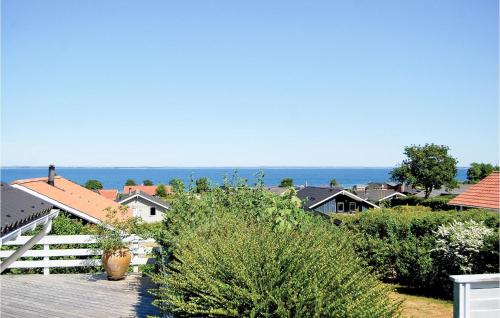  Beautiful Home In Sjlund With 3 Bedrooms, Sauna And Wifi, Pension in Hejls