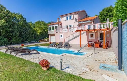 Amazing Home In Vinez With House A Panoramic View - Vinež