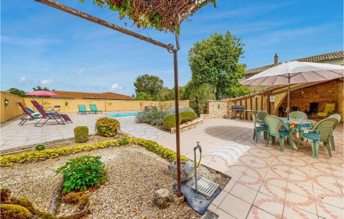 Nice Home In St Pierre Deyraud With Outdoor Swimming Pool