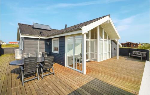 Beautiful Home In Frstrup With Wifi