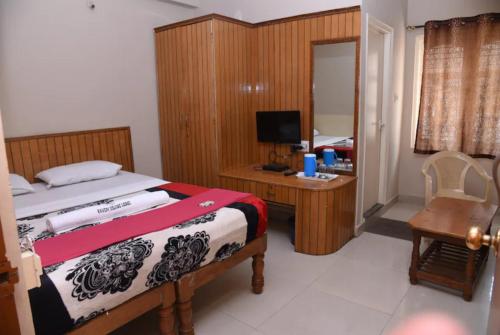 GRG Kaveri Deluxe Lodge Bengaluru