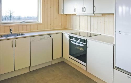 Kitchen, Awesome Home In Fjerritslev With 3 Bedrooms, Sauna And Wifi in Fjerritslev