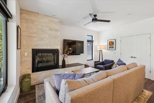 River West 814 condo in Silverthorne, USA