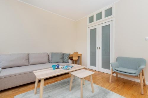 Remote Work Friendly Apartment with 1 Bedroom in Gdańsk Wrzeszcz by Renters