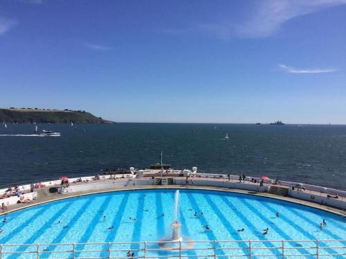 حديقة مائية, Marina View in Mount Batten