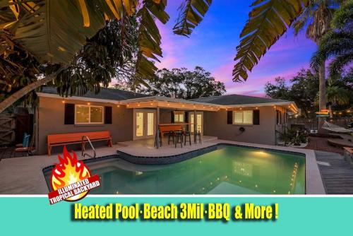 Heated Pool House: Beach 3Miles · Bar · BBQ & GYM!