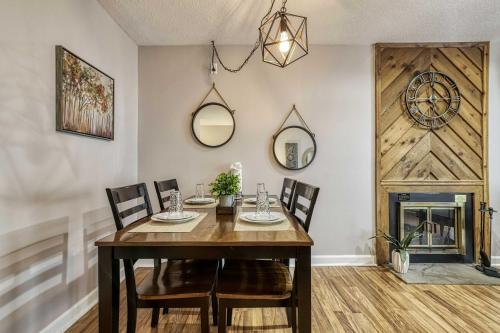 Cozy Resort-Style Gatlinburg Condo Indoor Pool! in Gatlinburg, USA