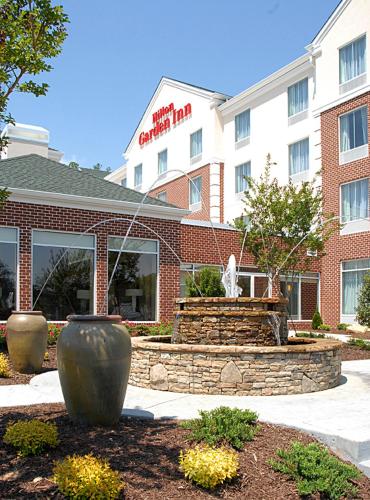 Hilton Garden Inn Atlanta/Peachtree City - image 8