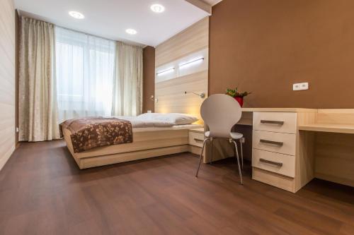 1 double bed