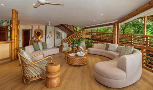 Hall, La Selva Eco-Lodge & Retreat in Cuyabeno