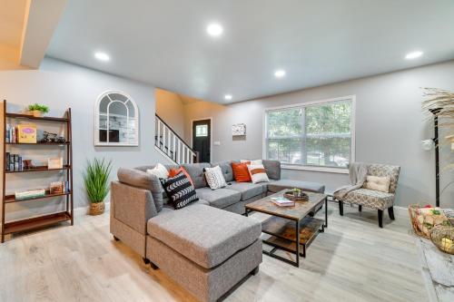 Tobyhanna Vacation Rental with Community Amenities! in Tobyhanna, USA