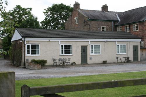 The Manor Guest House - image 9
