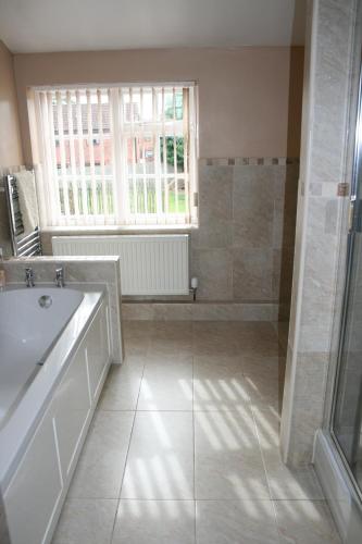 The Manor Guest House - image 11