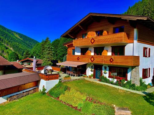 B&B Ramsau am Dachstein - Montanara Apartment & Zimmer - Bed and Breakfast Ramsau am Dachstein