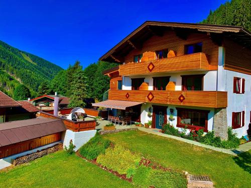 Montanara Apartment & Zimmer, Ramsau am Dachstein