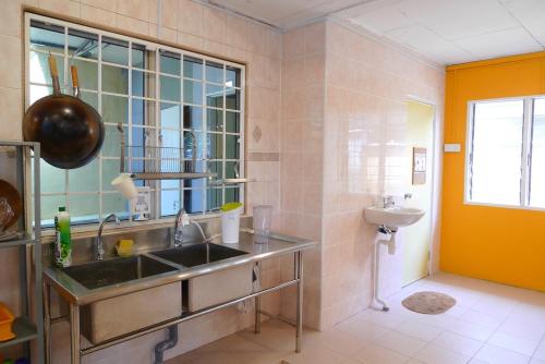 GRAYHAUS Spacious Bungalow & Garden Villa - SS3 Petaling Jaya, near Sunway - Stay Only NO EVENTS GRAYHAUS Spacious Bungalow & Garden Villa - SS3 Petaling Jaya, near Sunway - Stay Only NO EVENTS