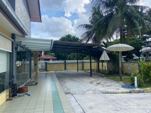 GRAYHAUS Spacious Bungalow & Garden Villa - SS3 Petaling Jaya, near Sunway - Stay Only NO EVENTS GRAYHAUS Spacious Bungalow & Garden Villa - SS3 Petaling Jaya, near Sunway - Stay Only NO EVENTS