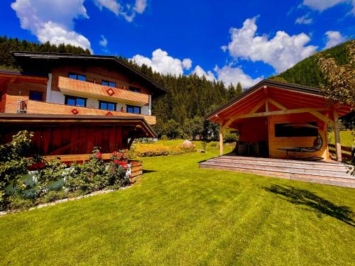  Montanara Apartment & Zimmer in Ramsau am Dachstein