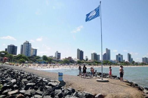 Casa Ampla com Ar Condicionado 350m praia Rua Canoas