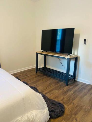The Grayson Home 3 bedroom 1 bath in New Albany, USA