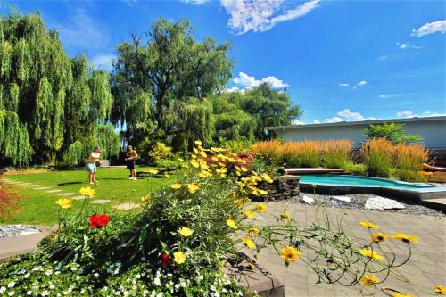 Serene Waterfront Escape with Pool, Hot Tub, Pet-Friendly Haven, & Breathtaking Views