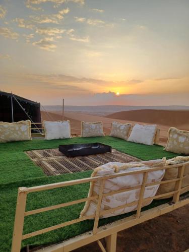Sunrise Desert Local Private Camp in A'Sharqiyah Sands (Wahiba)