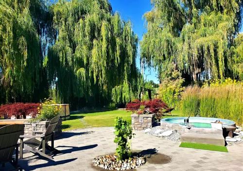 Serene Waterfront Escape with Pool, Hot Tub & Breathtaking Views - Pet Friendly