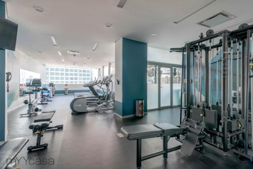 Luxurious Studio w/ City Views From the 46th Floor in Mexico City, Mexico