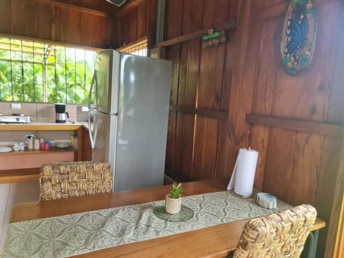 Cabin in La Fortuna : Ceiba Eco Container, Fortuna (zdjęcie 8)