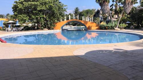 Swimming pool, Departamento Caribbean Suites in Tucacas