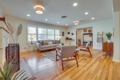 Spacious San Antonio Home with Private Pool and Patio! in San Antonio, USA