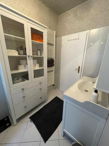 120qm 5 rooms dublex - 2 bathrooms - kitchen