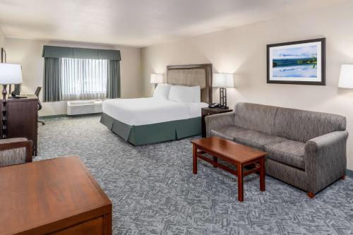 Best Western Plus Eagle Lodge & Suites