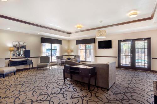 Előcsarnok, Best Western Plus Classic Inn & Suites in Center (Texas)