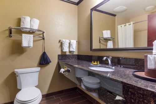 Best Western Plus Classic Inn And Suites