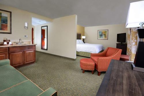 Hampton Inn Raleigh/Town of Wake Forest