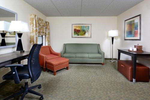 Hampton Inn Raleigh/Town of Wake Forest