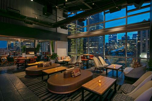 theWit Chicago, a Hilton Hotel in Chicago, USA