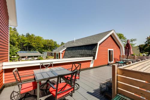 Mt Desert Home with Rooftop Deck - Close to Trails!