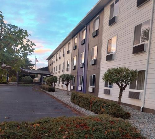 Super 8 by Wyndham Kelso Longview Area - image 10